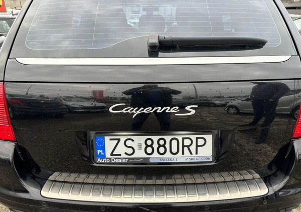 Porsche Cayenne cena 41000 przebieg: 177000, rok produkcji 2005 z Grodków małe 631